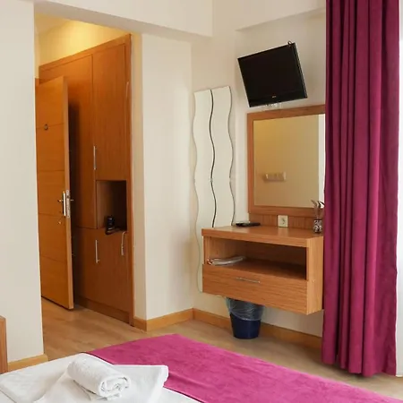 Hotel Siriusmi *